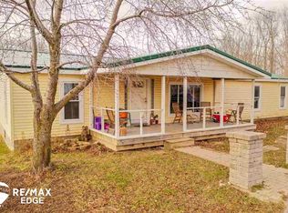 6943 Gosline Rd, Brown City, MI 48416