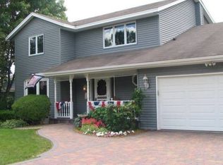 14335 Ebony Ln, Apple Valley, MN 55124