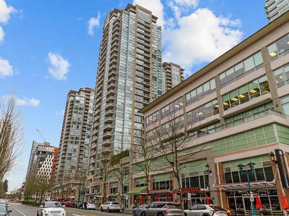 2968 Glen Dr #504, Coquitlam, BC V3B 0C4
