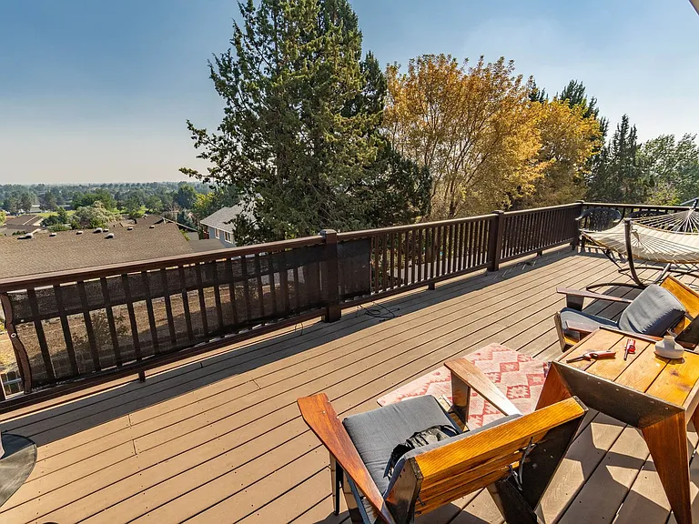 2158 SW 36th Ct — Photo 12
