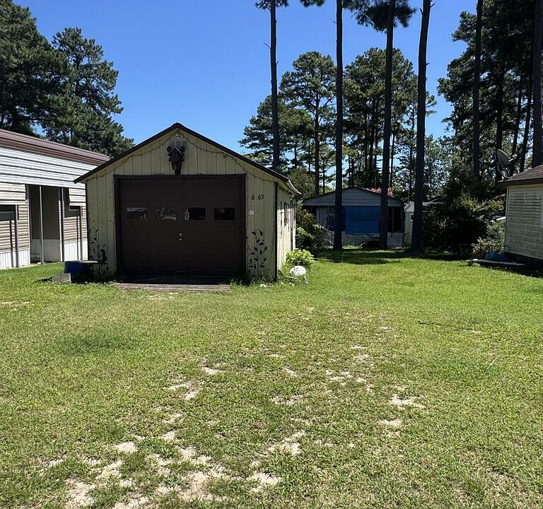 1st image of 160 Periwinkle Dr #160