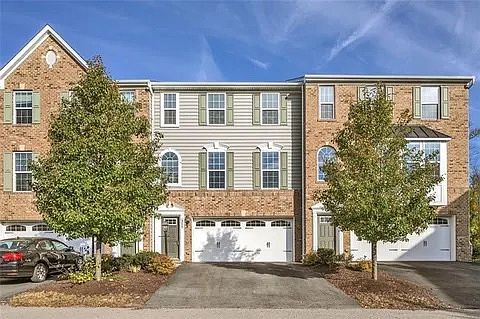1st image of 311 Arrowwood Ln #311