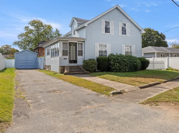 10 Glenway Ave, Peabody, MA 01960