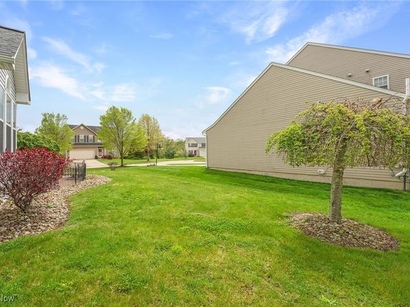 165 Chester Ave, Wadsworth, OH 44281
