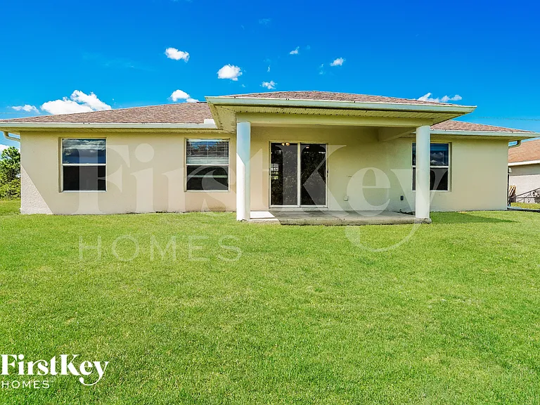 6136 Hellman Ave — Photo 14