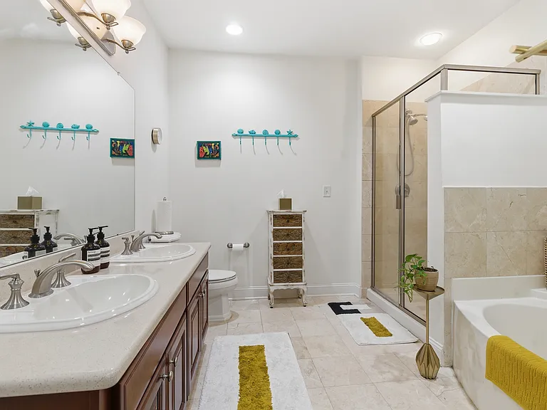 20 Avenue At Port Imperial #2B — Photo 5