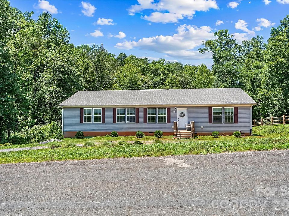 1st image of 1940 Eastbrook Cir