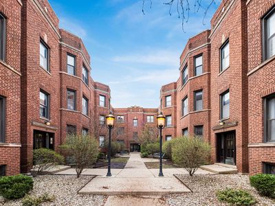 901 W Cornelia Ave APT 1N, Chicago, IL, 60657