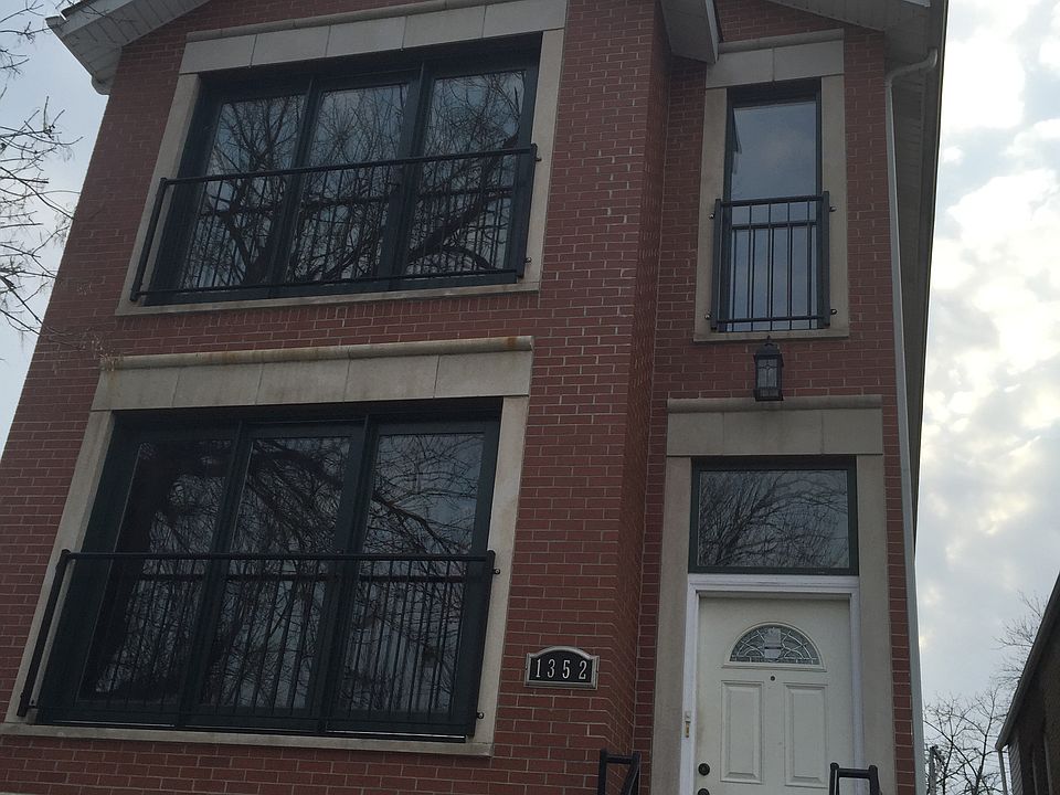 1st image of 1352 S Fairfield Ave