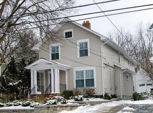 682 Oxford St, Columbus, OH 43085