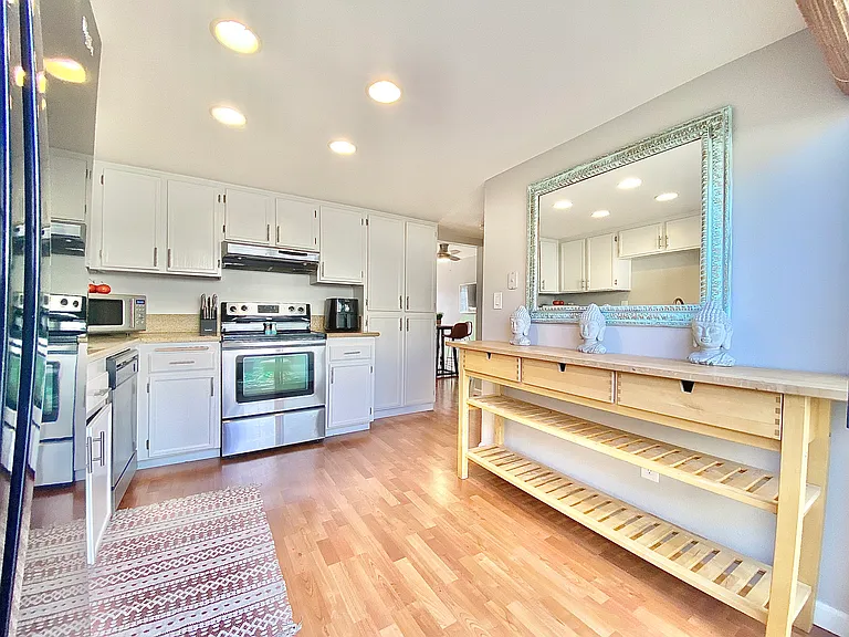 1446 Grand Ave — Photo 5