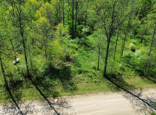 W Island Rd, Fowler, MI 48835
