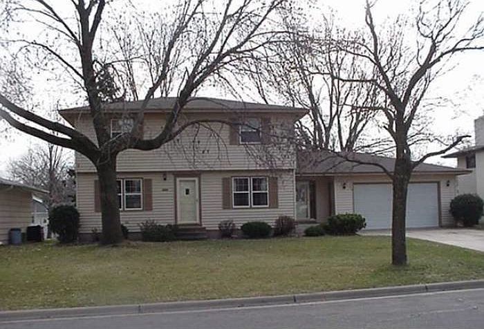 2nd image of 4356 Sandstone Dr