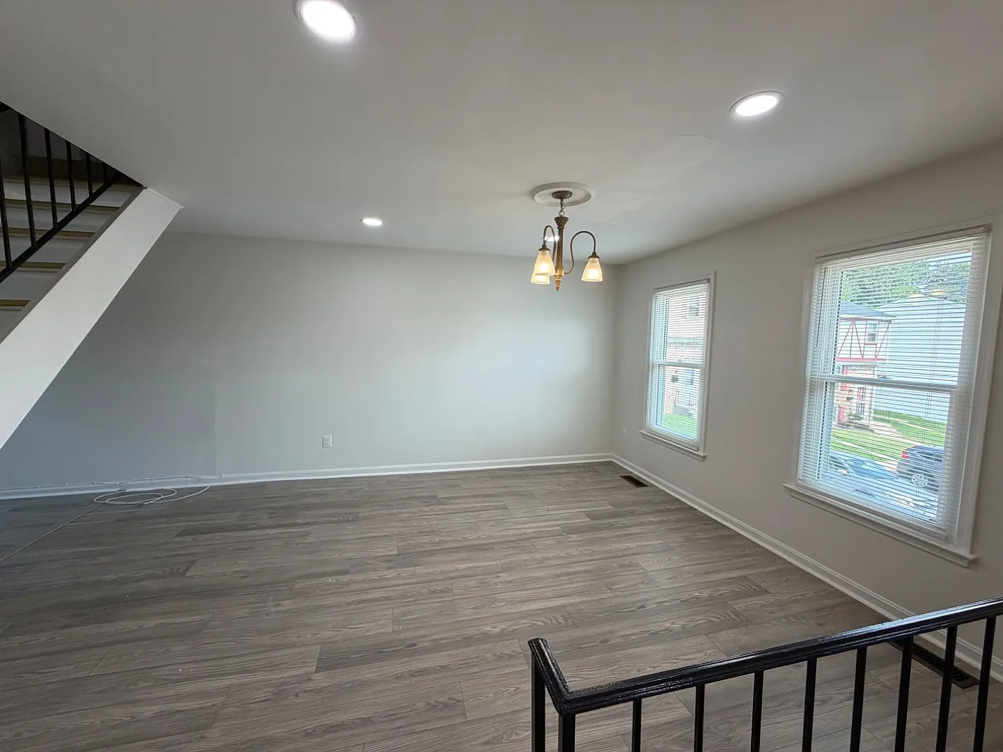 4054 Hanson Oaks Dr — Photo 4