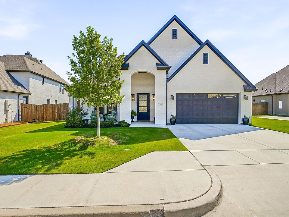 1st image of 1349 Crown Valley Dr
