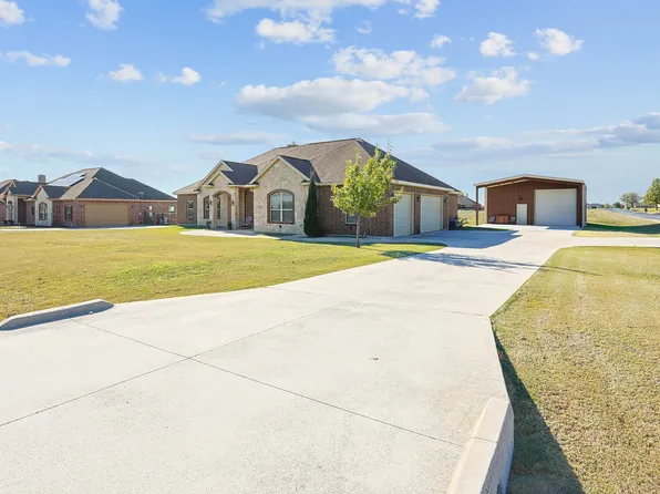 5520 Littlefield Dr, Justin, TX 76247