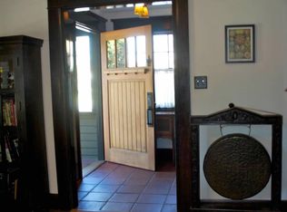 484 Del Rosa Dr, Pasadena, CA 91105