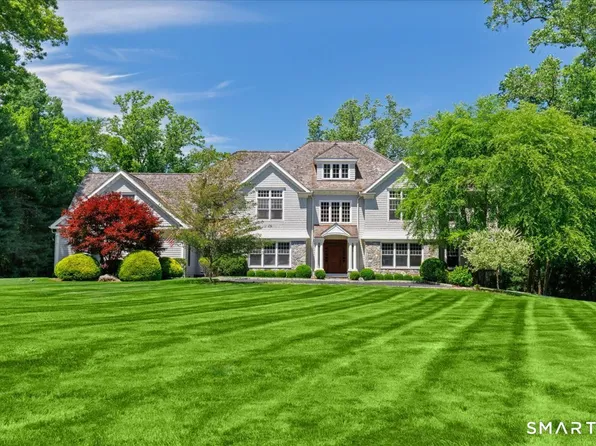25 Adams Lane, New Canaan, CT 06840