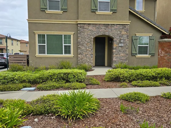 1101 Veranda Ct, Folsom, CA 95630