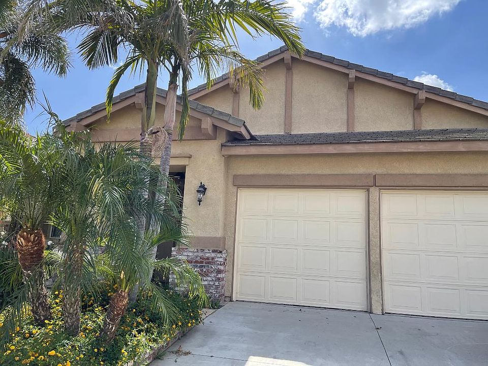 1st image of 2720 S Sultana Ave