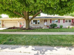 12114 Mill St, Huntley, IL 60142