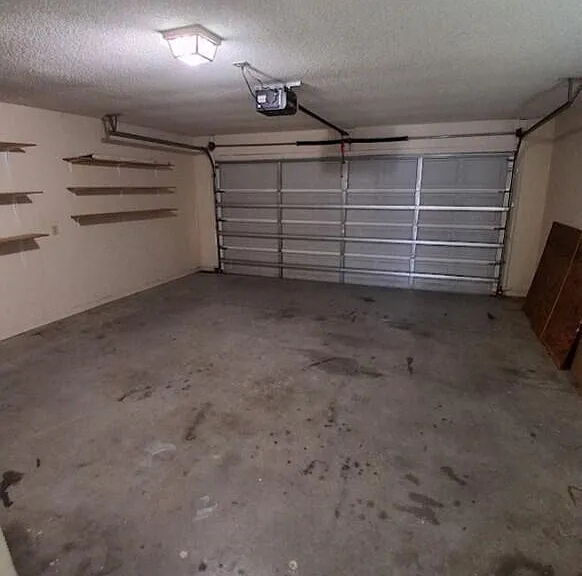 1403 Weimaraner Ct — Photo 11