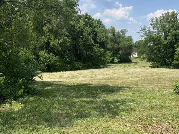 Lot 9 Block 3 Russell Subdivision, Bolivar, MO 65613
