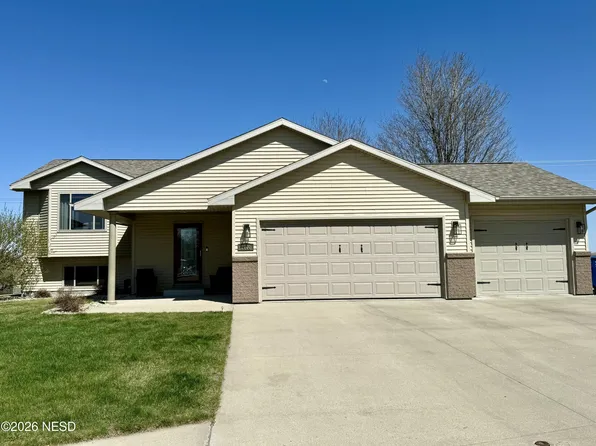 1900 10th St NE, Watertown, SD 57201