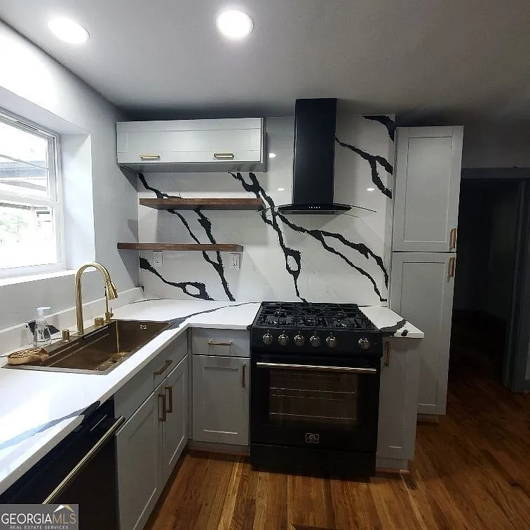4 bed, 3.0 bath, 1700 sqft, $2,450 — Photo 3