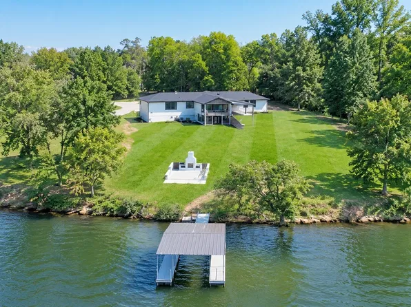 132 Circle Dr, Hendersonville, TN 37075