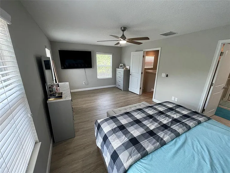 15246 Harrington Cove Dr — Photo 19