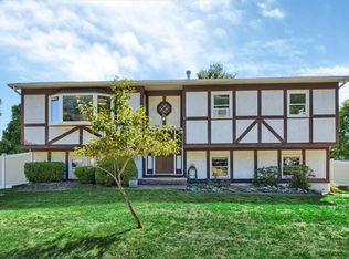 31 Gleason Dr, Thiells, NY 10984