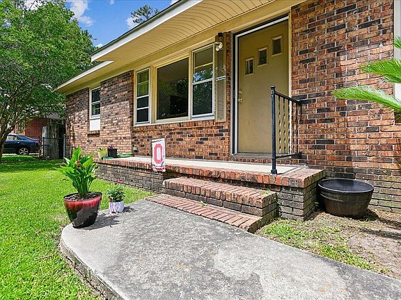 4th image of 537 Hansford Dr
