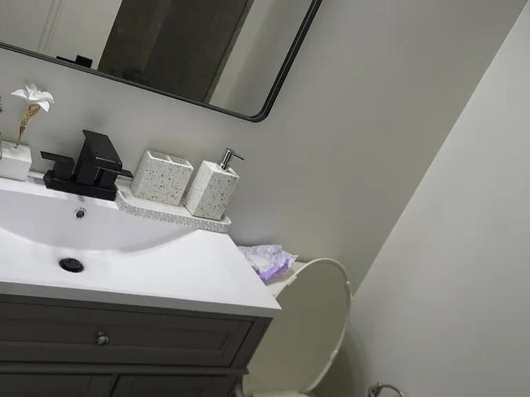 15594 Huntcliff Dr — Photo 26