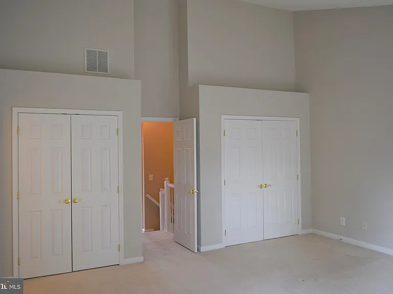 8933 Royal Astor Way — Photo 26
