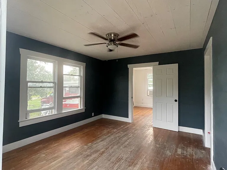 12993 McDade Ln — Photo 4
