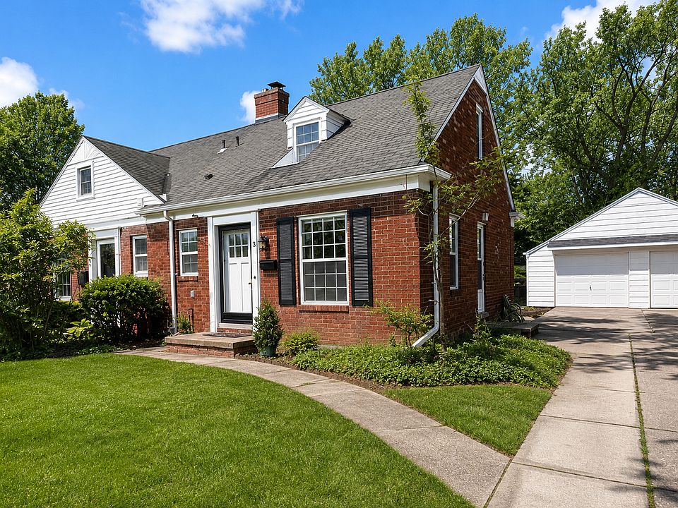 1st image of 3 Abbott Ln
