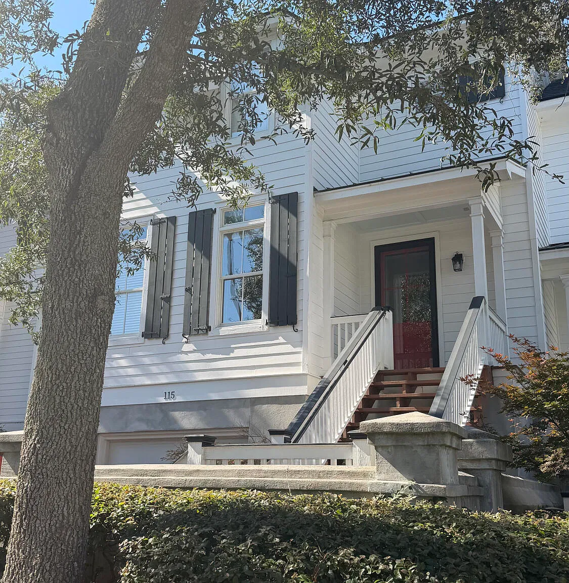 2 bed, 2.5 bath, 1936 sqft, $3,750 — Photo 2