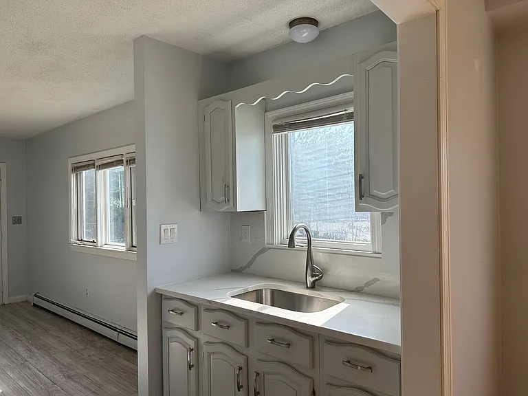 376 Riverside Ave #1 — Photo 5