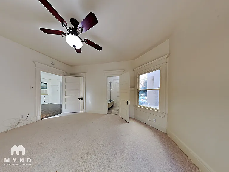 819 14th St #819 — Photo 29