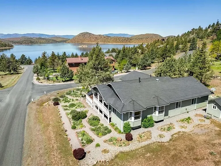 16840 Antler Way — Photo 1