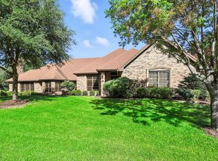 2202 Lakeforest Dr, Weatherford, TX 76087