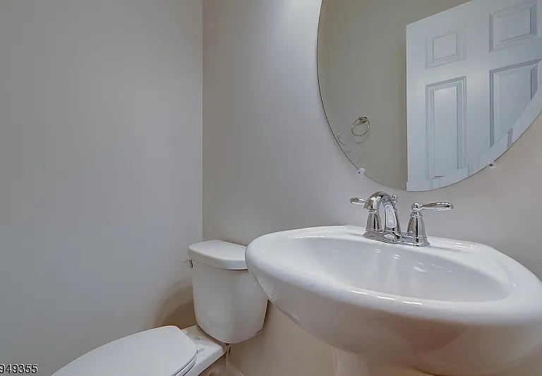 15 Braeburn Ct — Photo 16