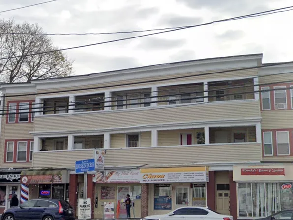 656-668 Haverhill Street, 656-668 Haverhill St #660-1, Lawrence, MA 01841