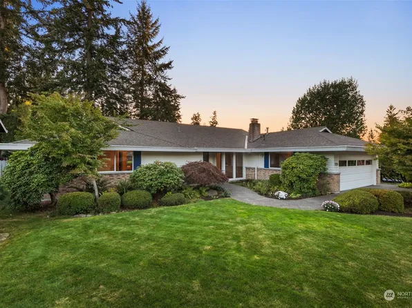 1919 168th Avenue NE, Bellevue, WA 98008