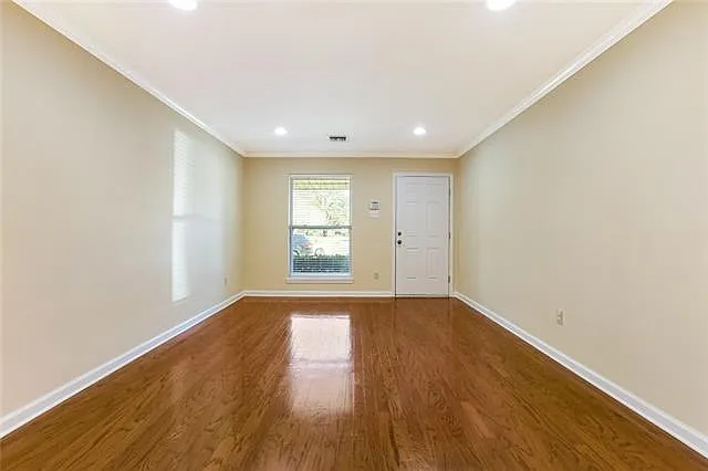 6638 General Haig St — Photo 3