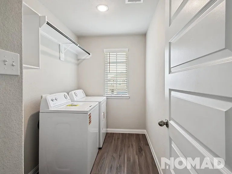 1401 Mount Blanc Path — Photo 22