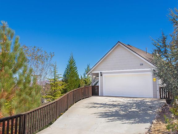 2nd image of 26695 Amador Ln