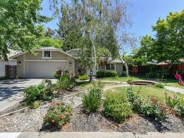 3060 Stanhope Way, Sacramento, CA 95833