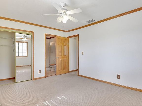 4th image of 24265 Dietz Dr